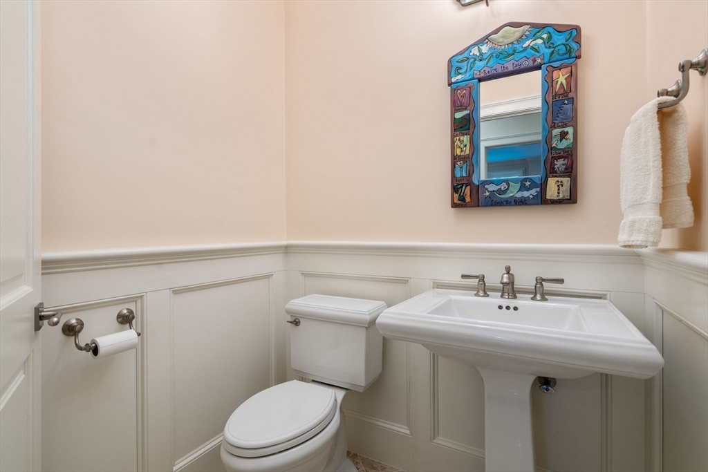 10 Maple Street # 10