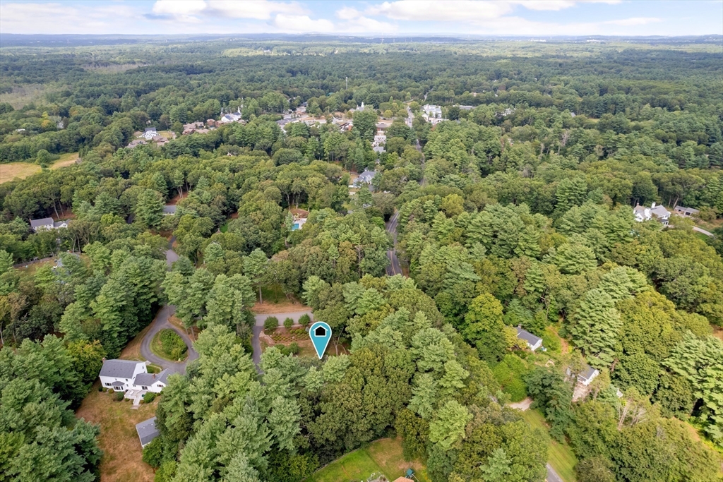 2 Knollwood Drive