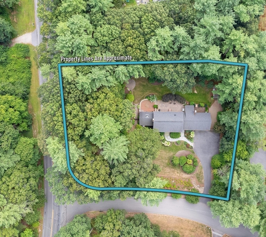 2 Knollwood Drive