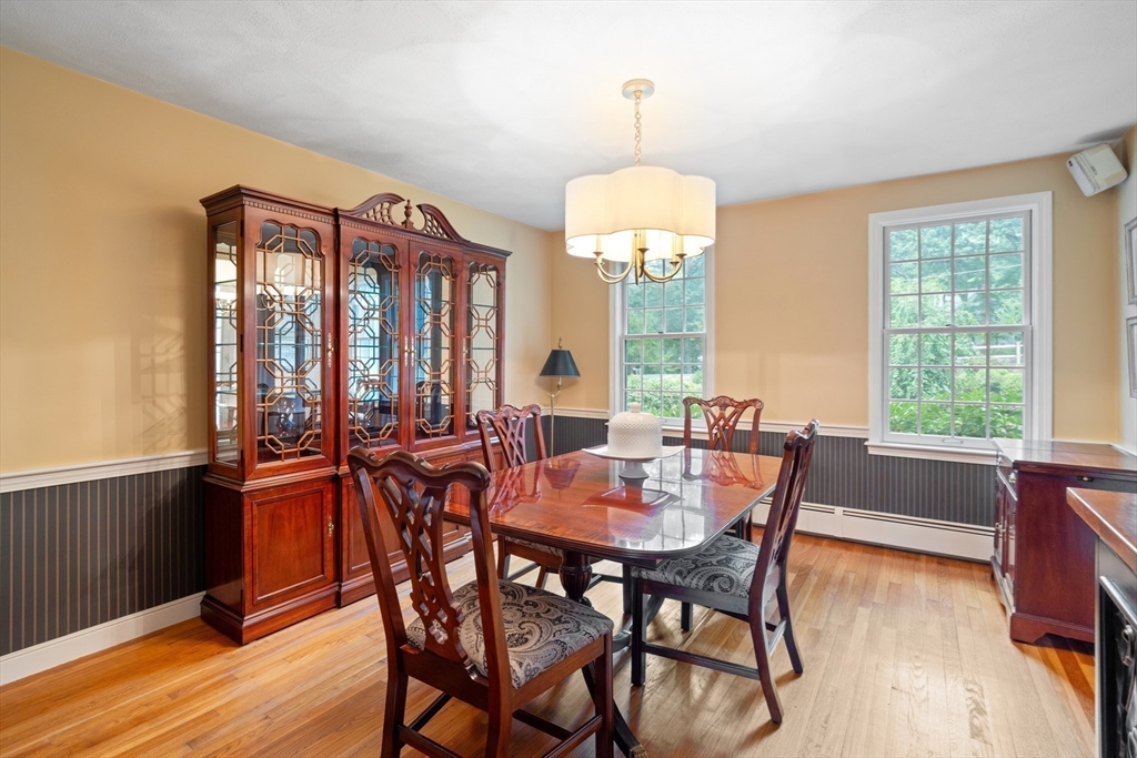 2 Knollwood Drive