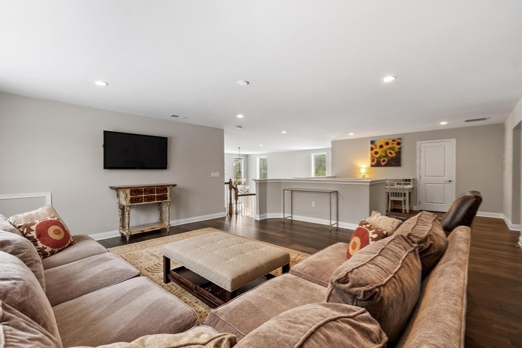 6 Jameson Drive # 6