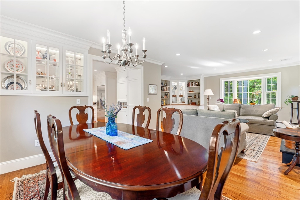 2 Woodridge Rd