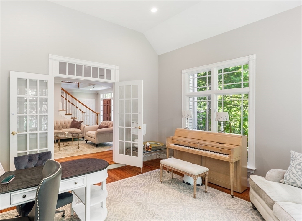 26 Woodridge Rd