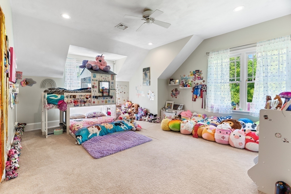 26 Woodridge Rd
