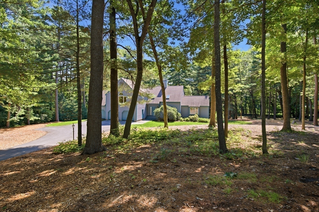 176 Pegan Ln