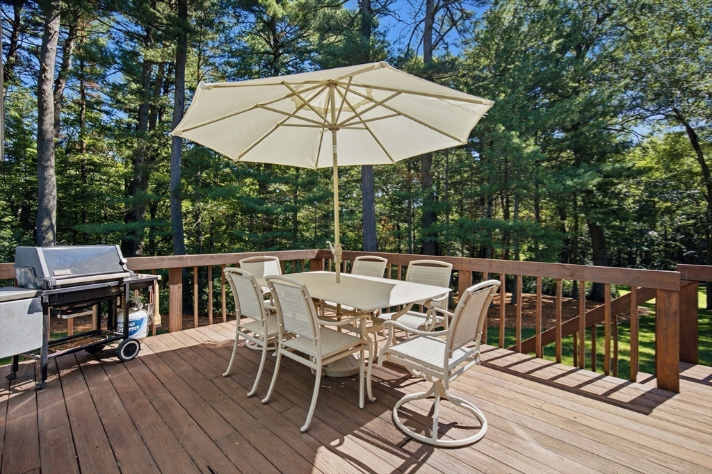 176 Pegan Ln
