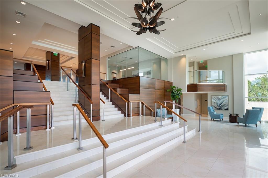 60 Seagate DR Unit: 1703