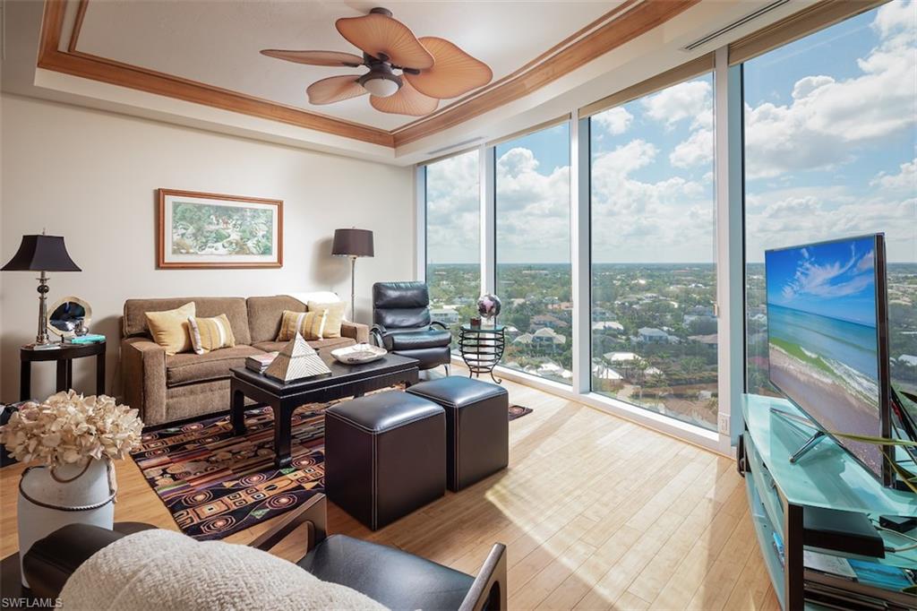 60 Seagate DR Unit: 1703