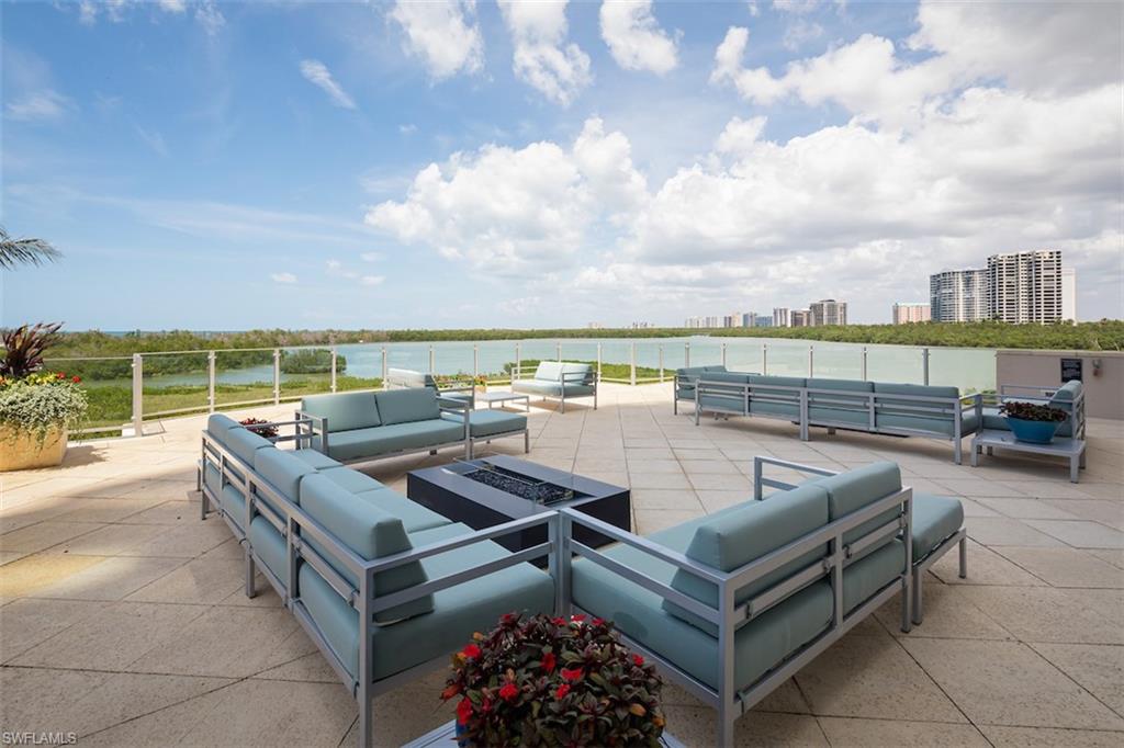 60 Seagate DR Unit: 1703
