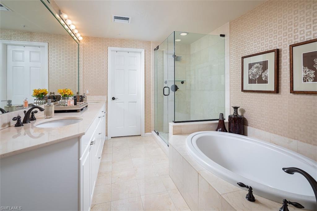 60 Seagate DR Unit: 1703