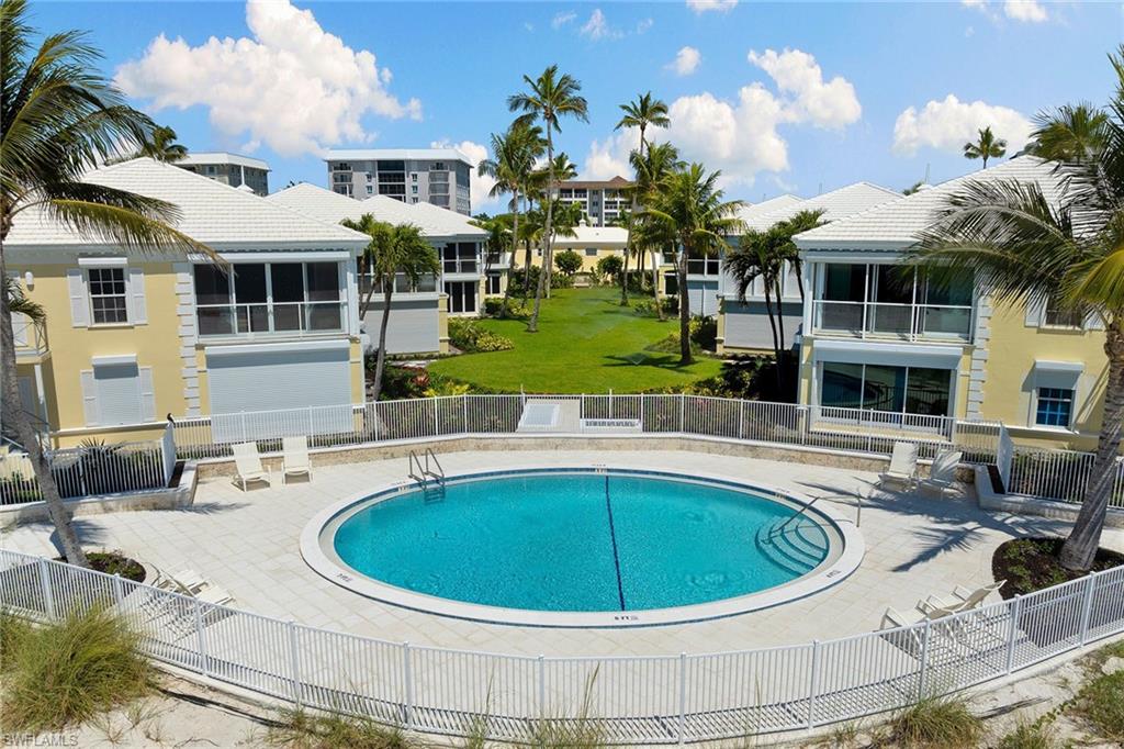 2601 Gulf Shore BLVD N # 20