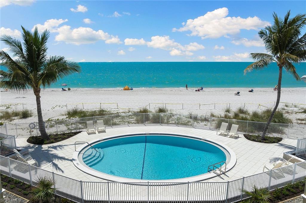 2601 Gulf Shore BLVD N # 20