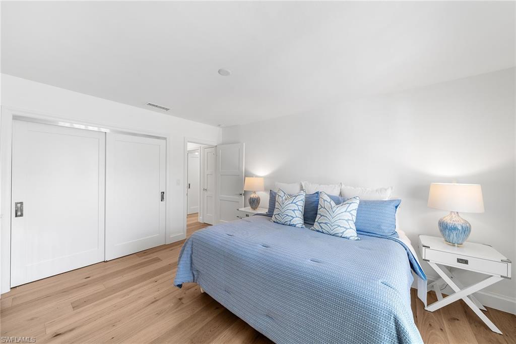 2601 Gulf Shore BLVD N # 20