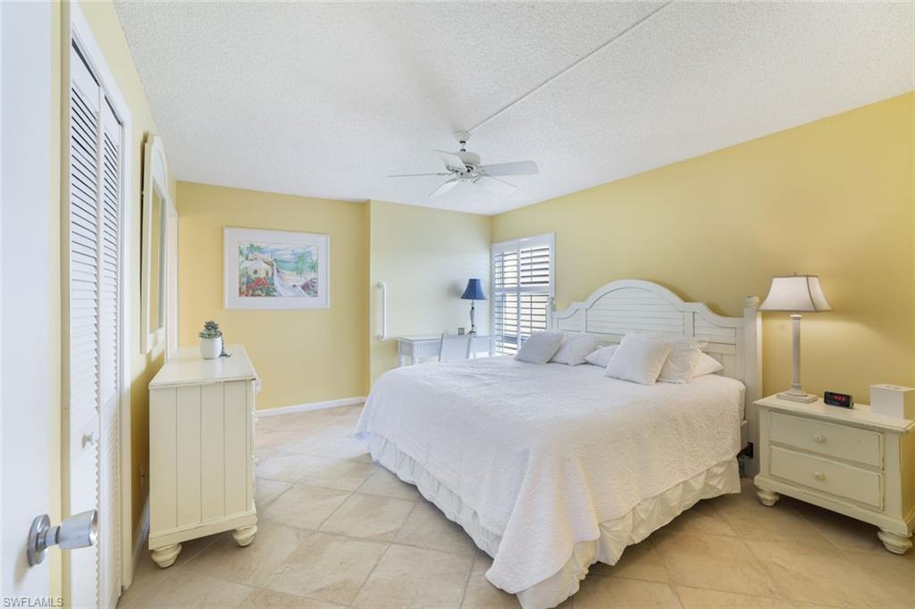 300 Park Shore DR # 5C