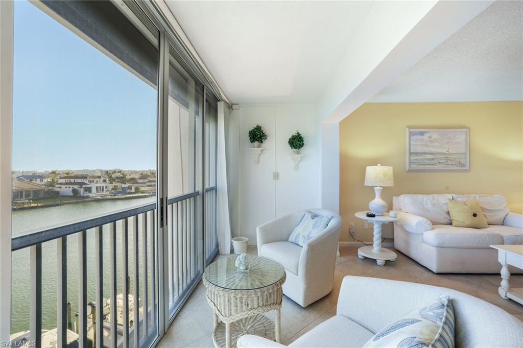 300 Park Shore DR # 5C