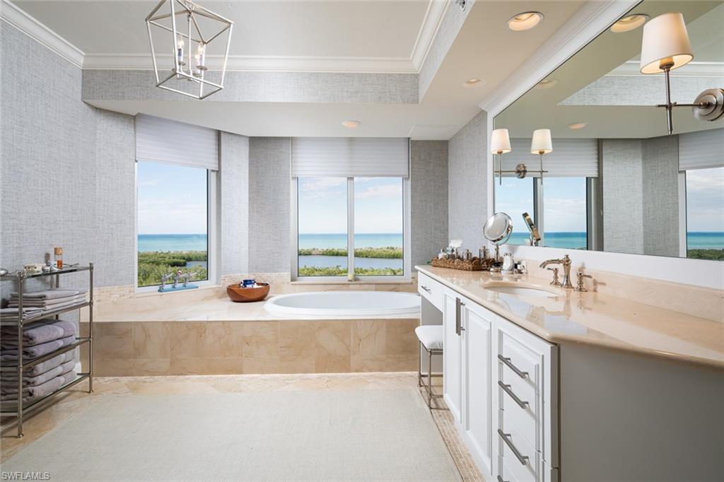 6597 Nicholas BLVD # 1403