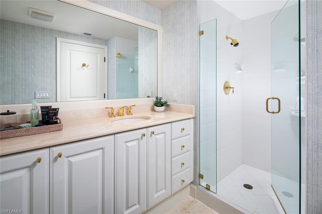 6597 Nicholas BLVD # 1403