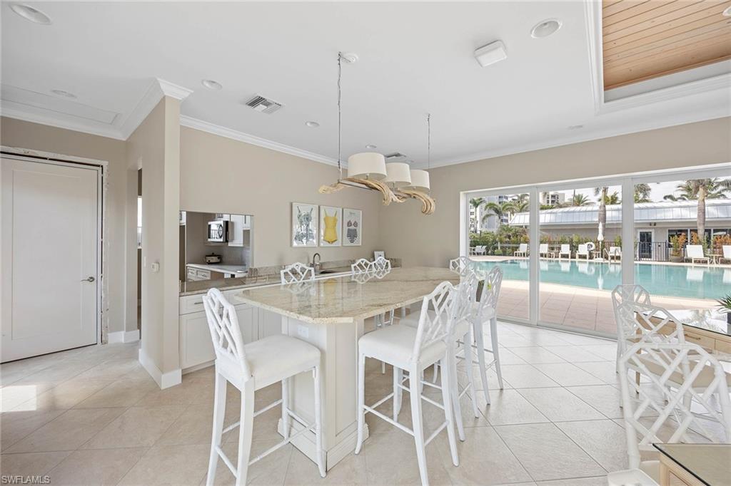 2901 Gulf Shore BLVD N # 302S