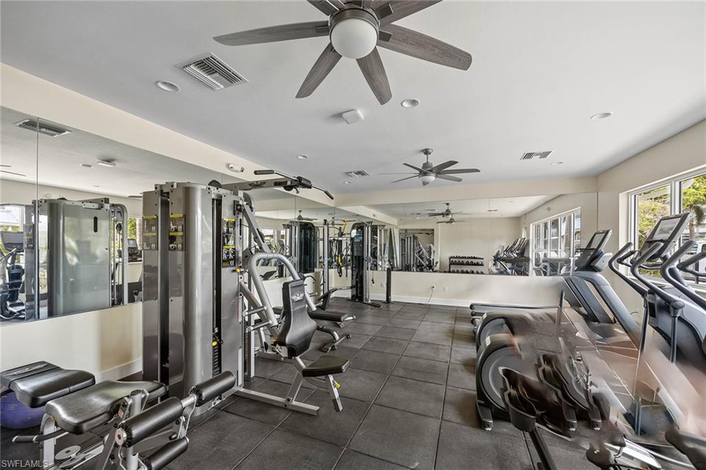 2901 Gulf Shore BLVD N # 302S