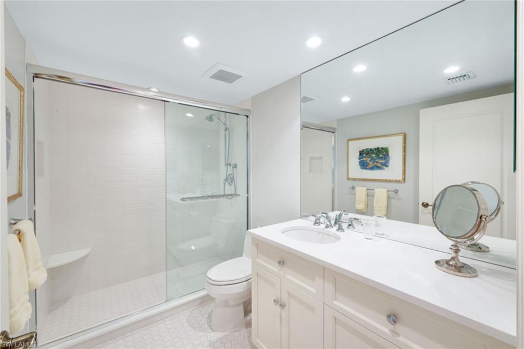 2901 GULF SHORE BLVD W # 402S