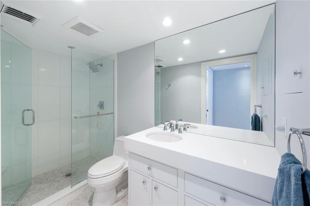 2901 GULF SHORE BLVD W # 402S