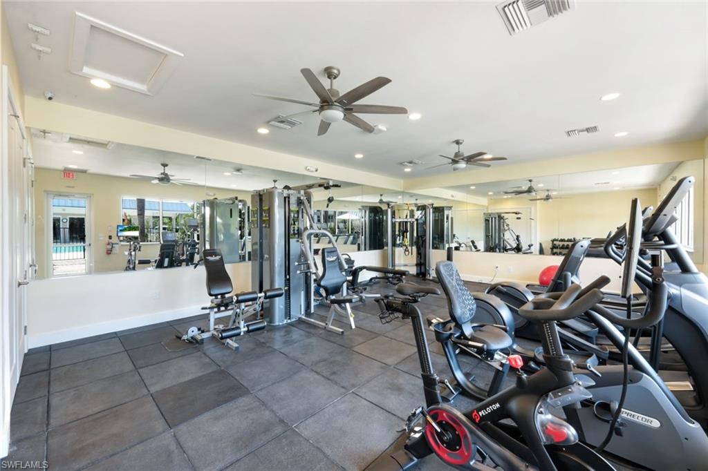 2901 GULF SHORE BLVD W # 402S