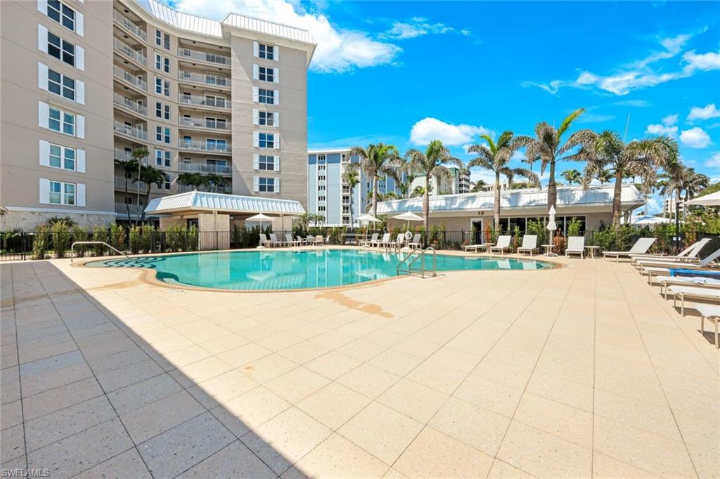 2901 GULF SHORE BLVD W # 402S