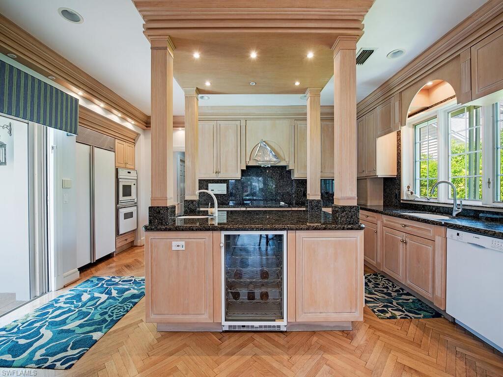 3495 Gin LN