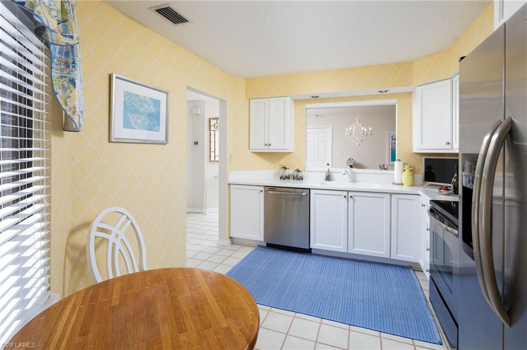 301 Courtside DR # C101