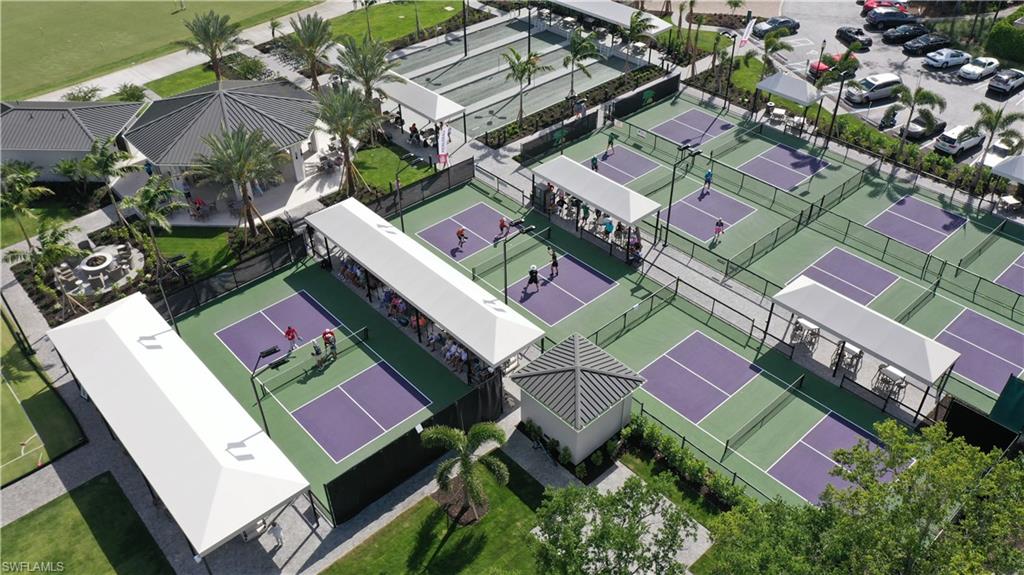 301 Courtside DR # C101