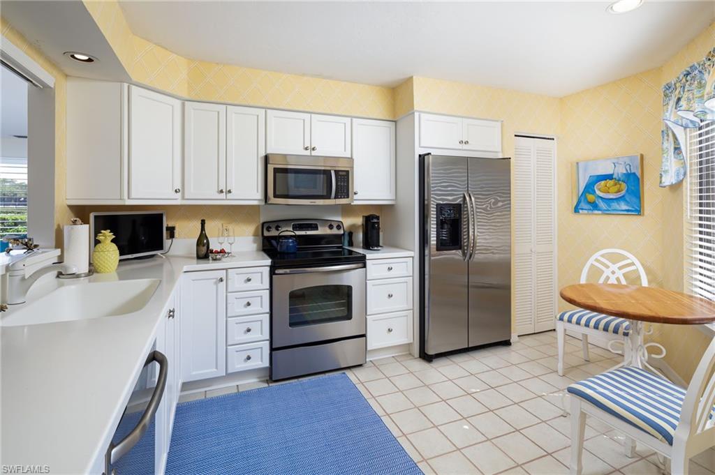 301 Courtside DR # C101