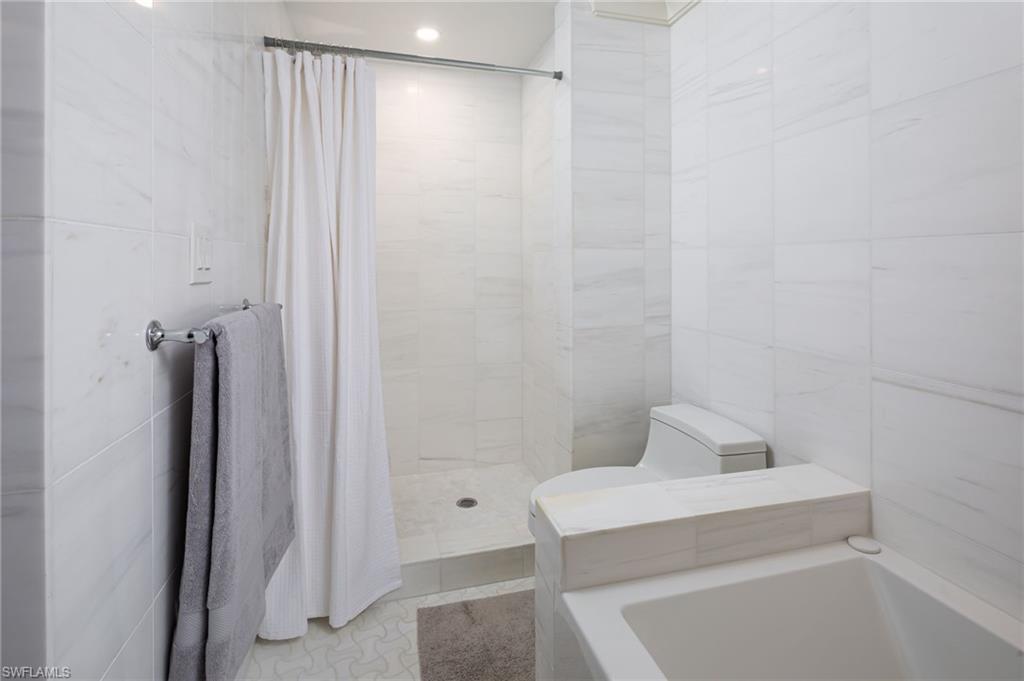 1200 Gulf Shore BLVD N # 503