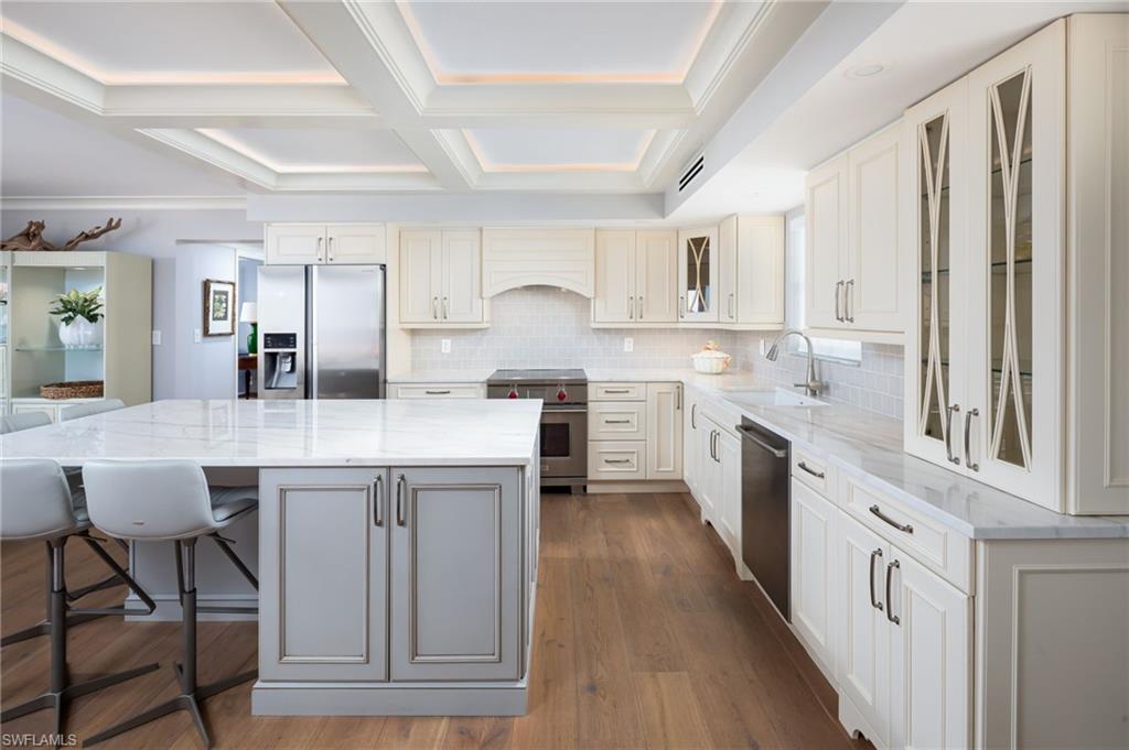 1200 Gulf Shore BLVD N # 503