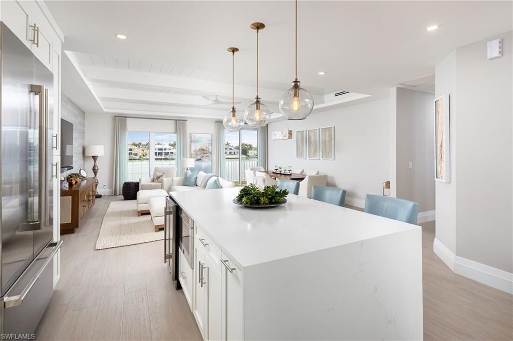 4000 Gulf Shore BLVD N 400