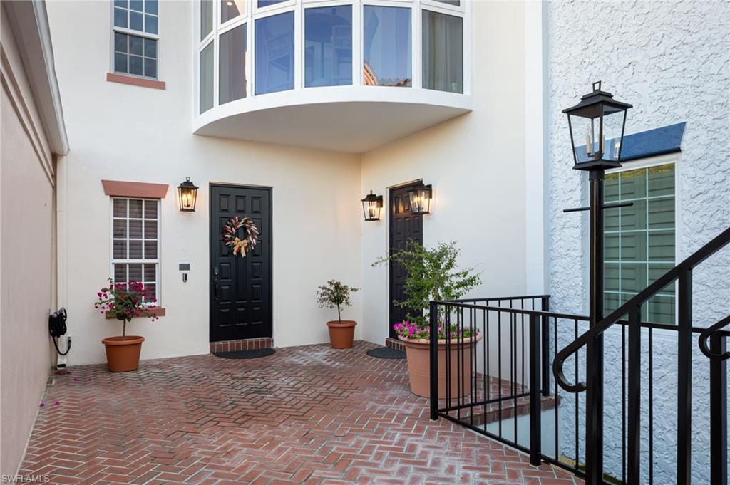 4000 Gulf Shore BLVD N 400