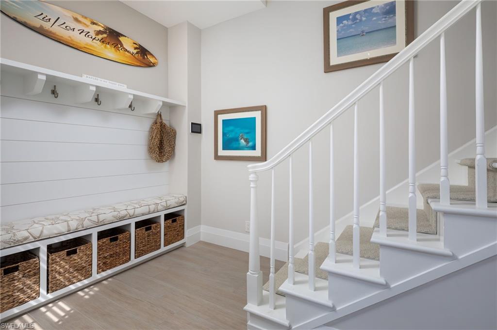 4000 Gulf Shore BLVD N 400