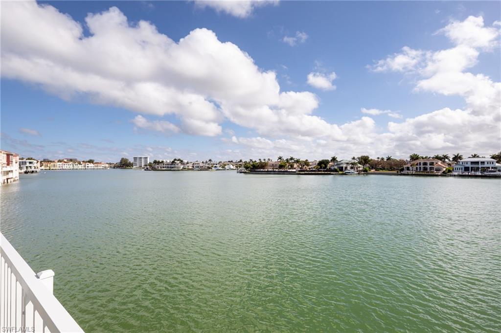 4000 Gulf Shore BLVD N 400