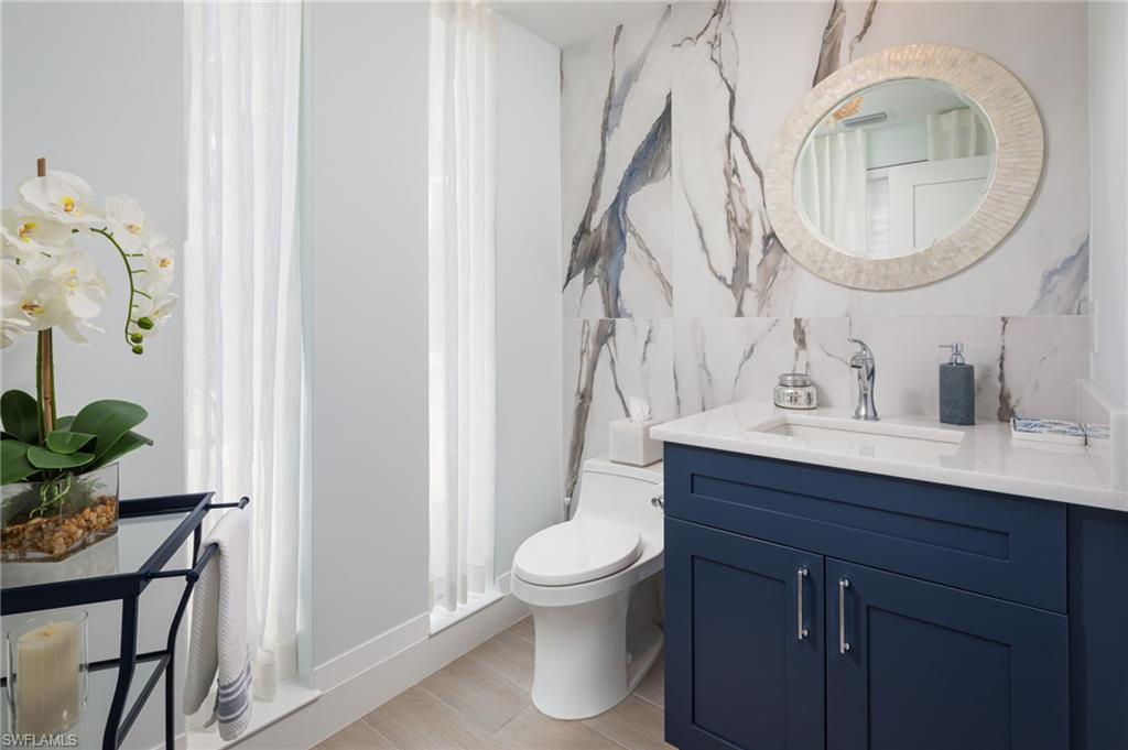 4000 Gulf Shore BLVD N 400