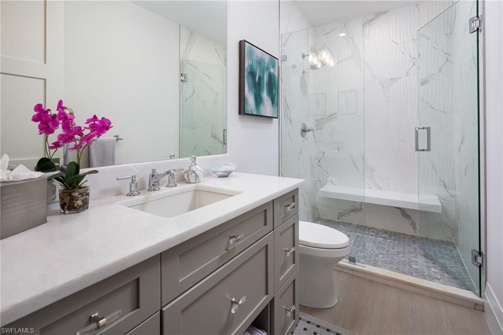 4000 Gulf Shore BLVD N 400