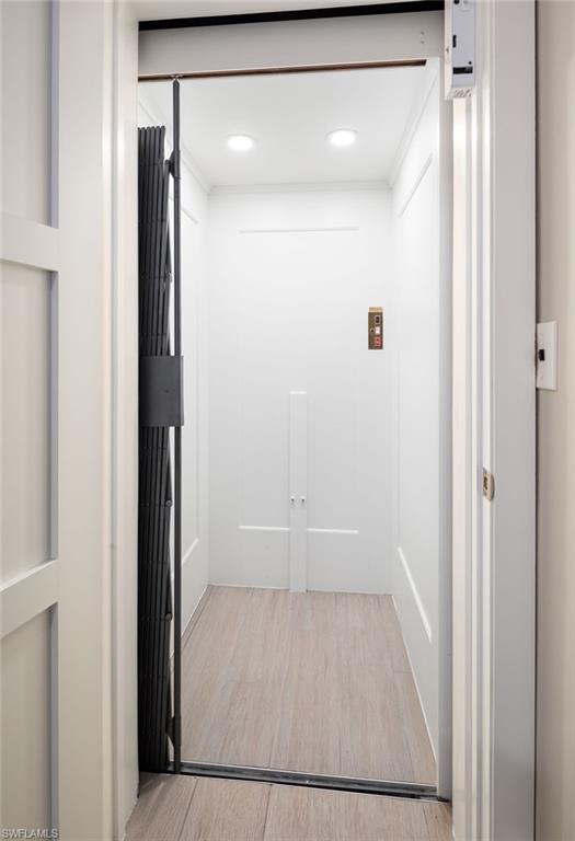 4000 Gulf Shore BLVD N 400