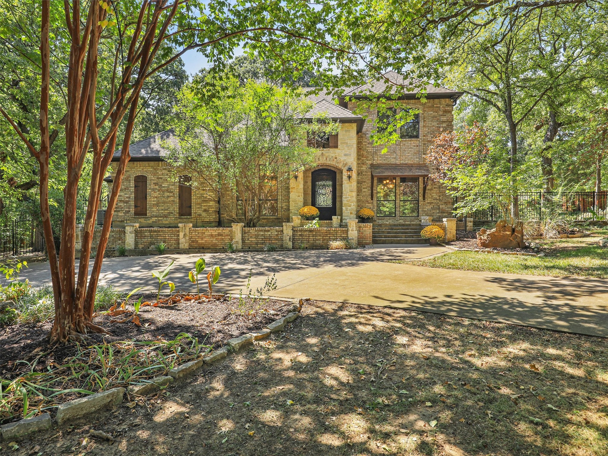 1351 Woodbrook Lane