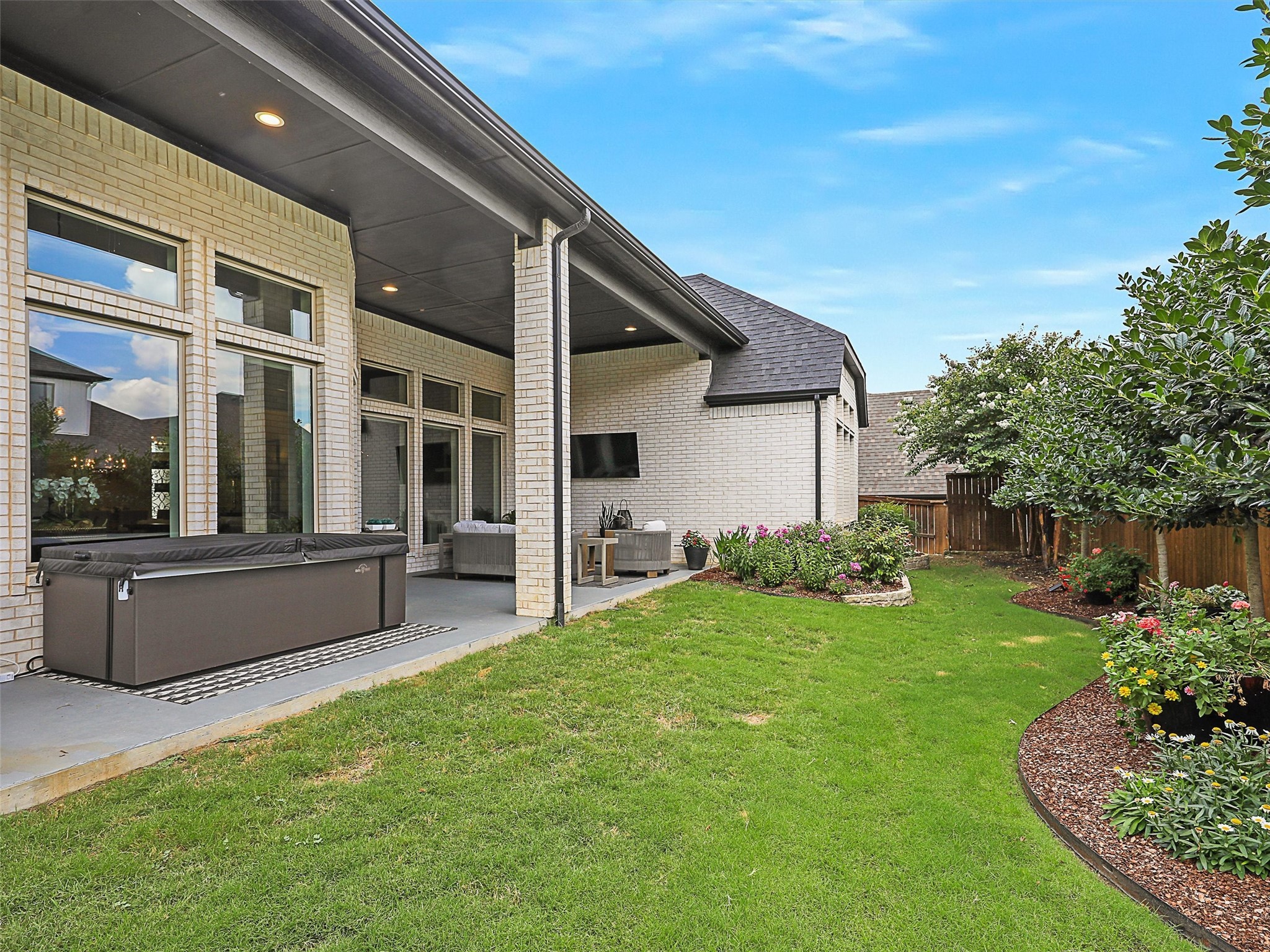 8704 Whitestone Road