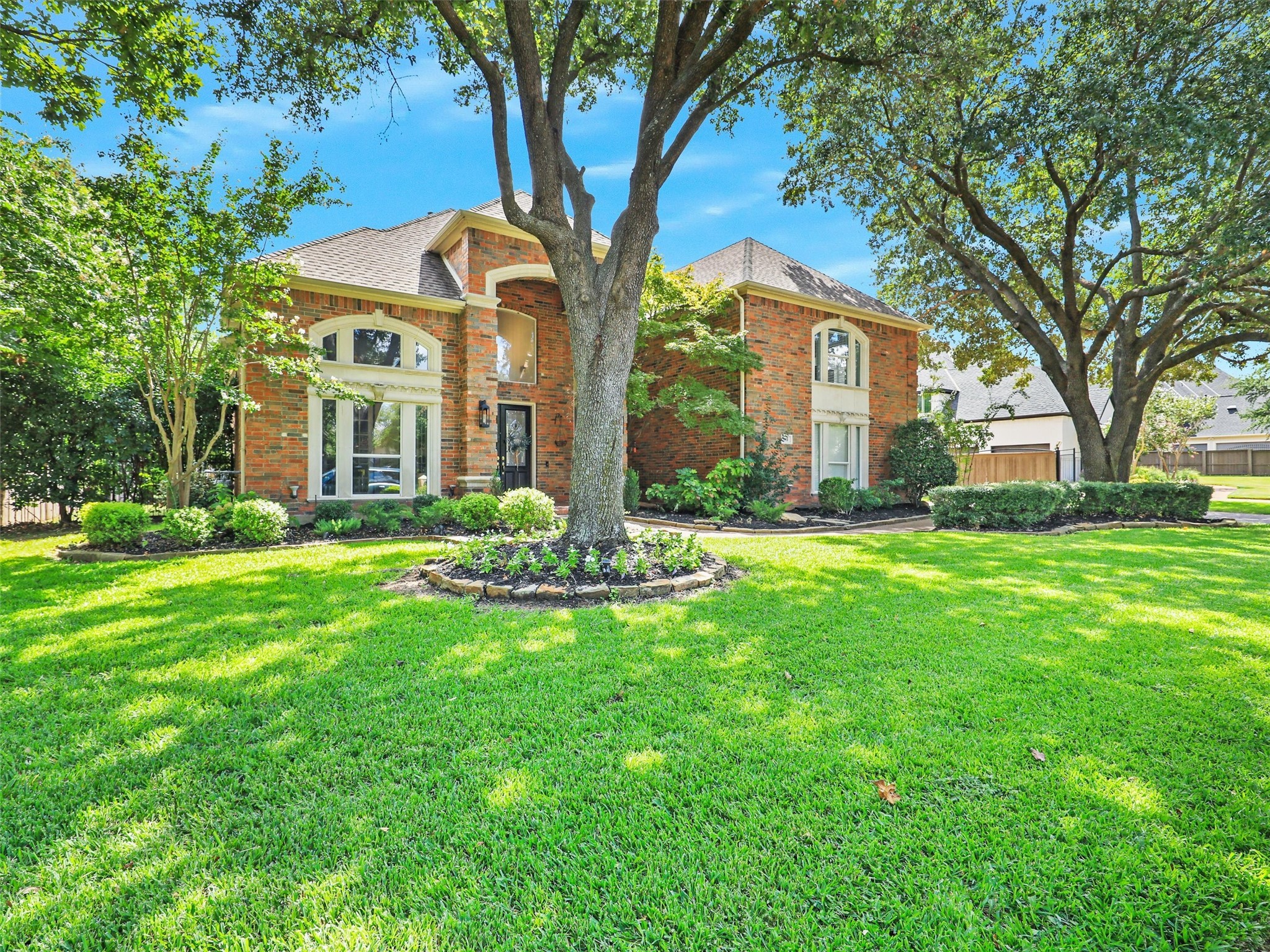 611 Logans Lane