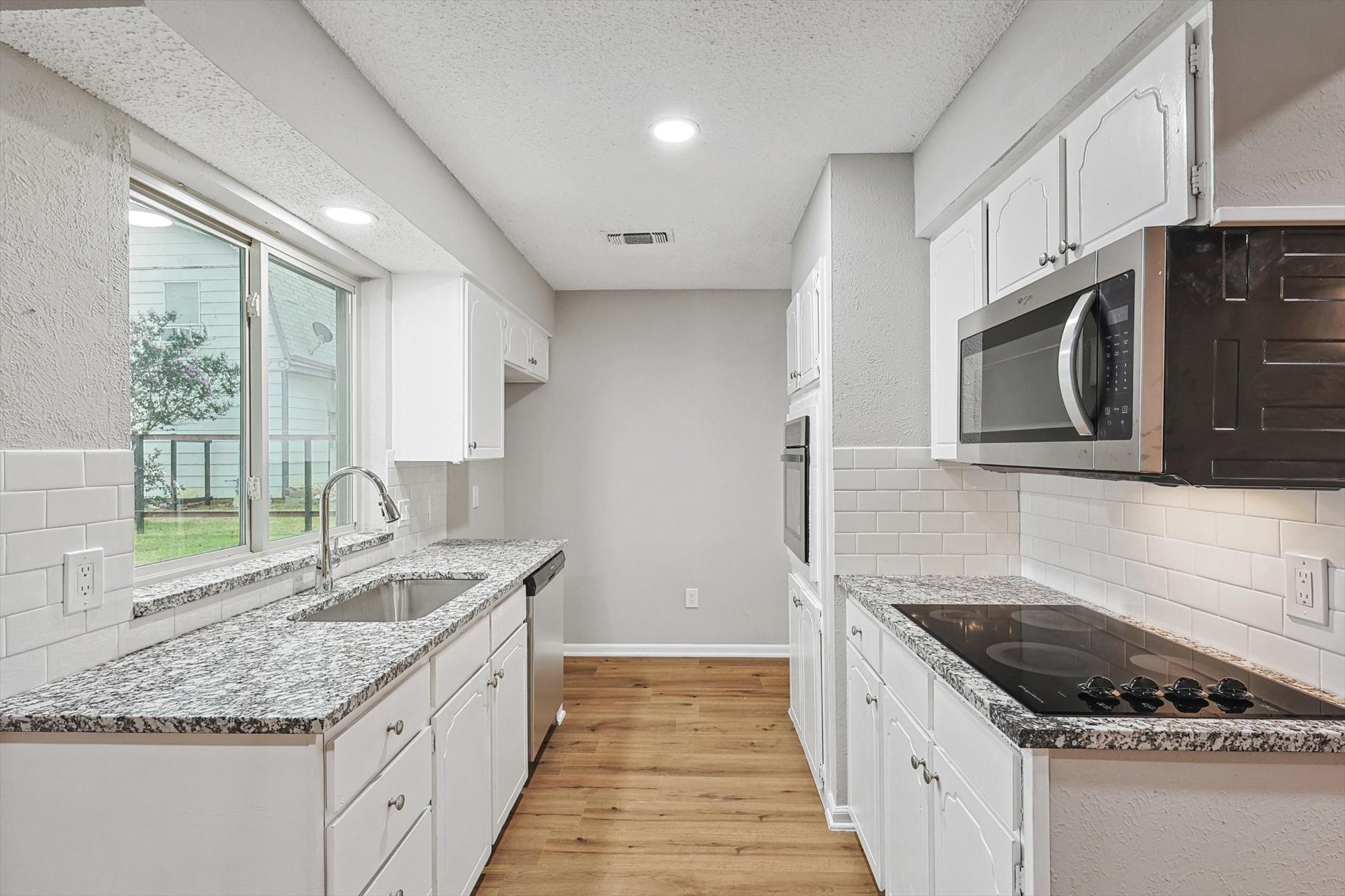 6567 Valley Ridge Drive