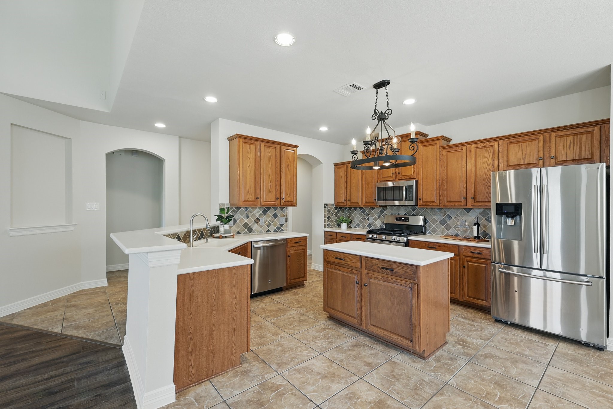 400 Crossbill Lane