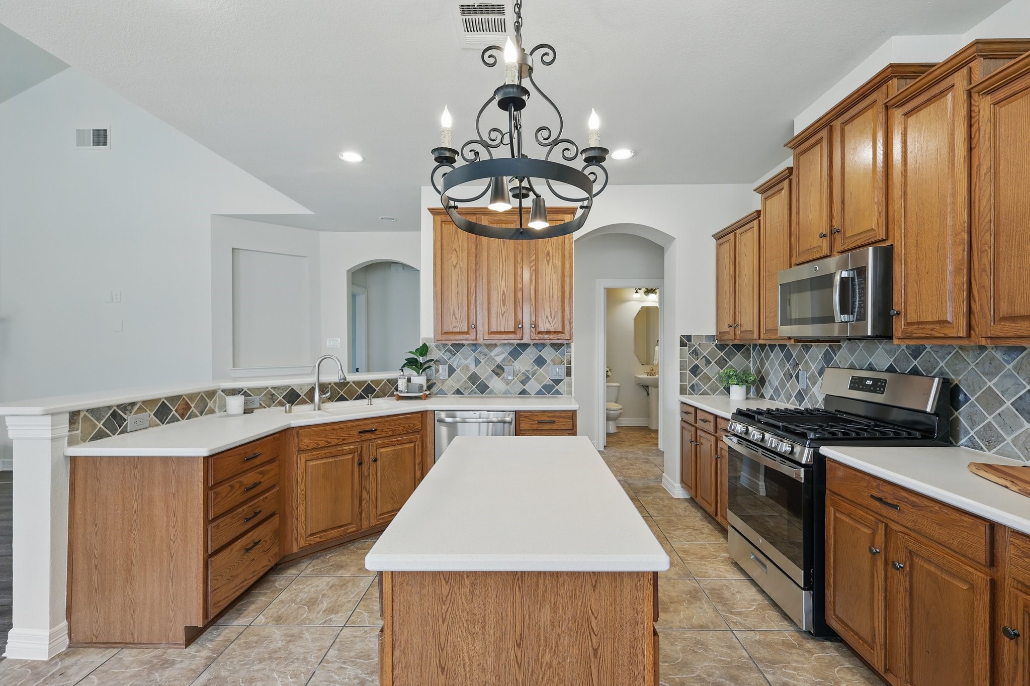 400 Crossbill Lane