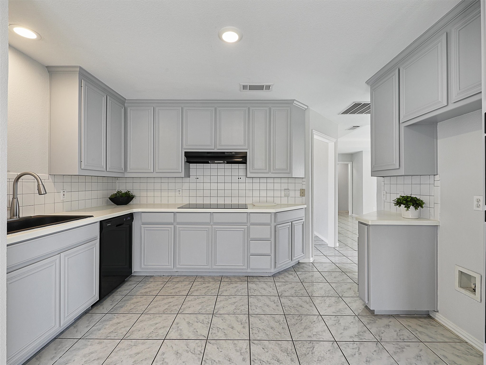 1001 Cable Creek Drive