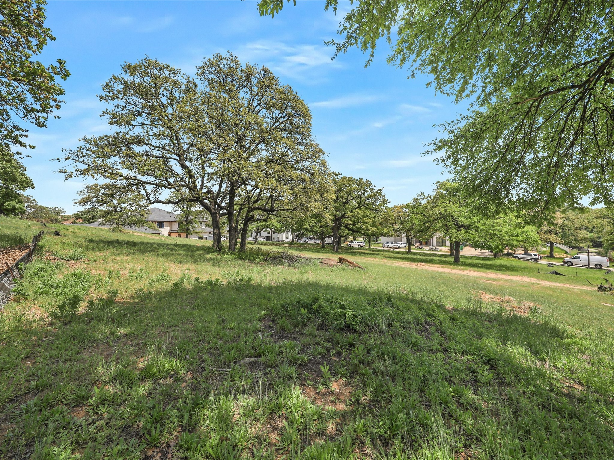 1900 Lakeshore Drive