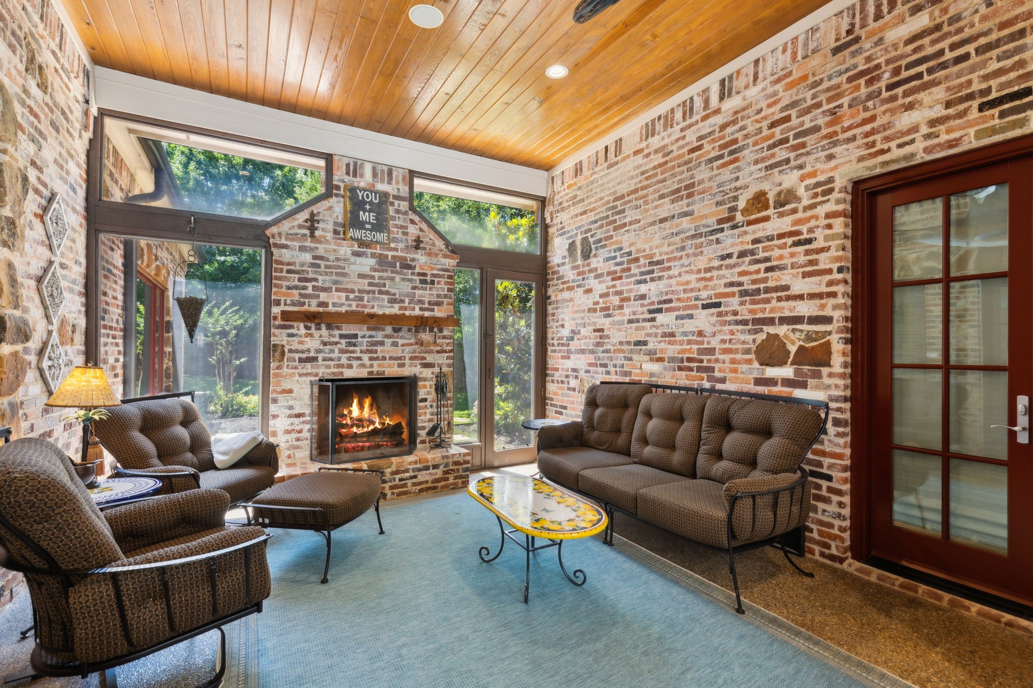 1213 Club House Court