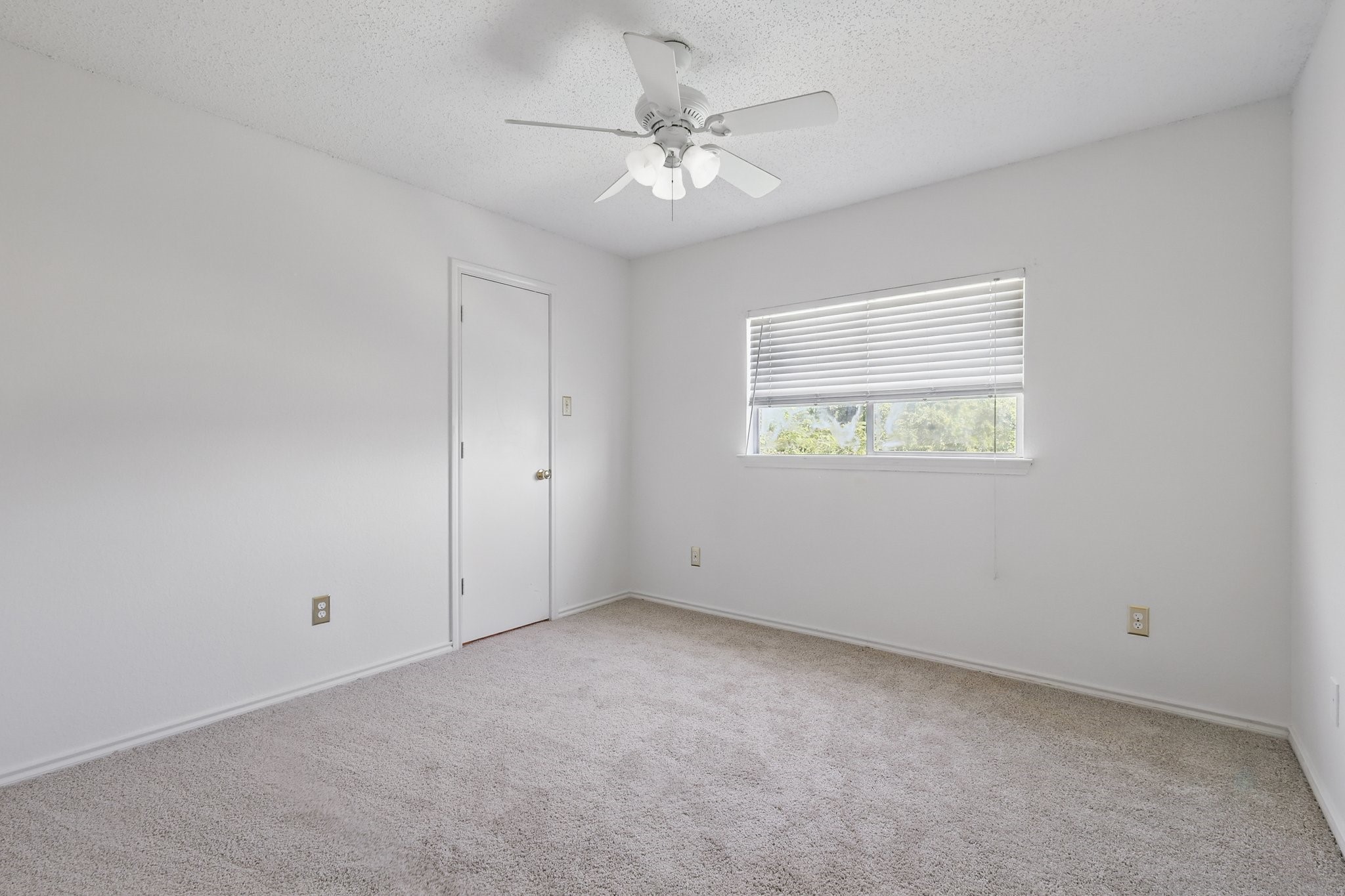 2103 Bolivar Drive